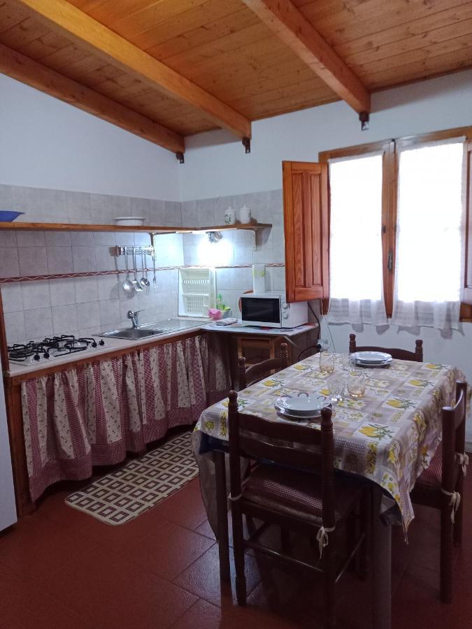 Casa Vacanza Ligustro Appartamento Il Toro SantʼAntìoco Екстериор снимка